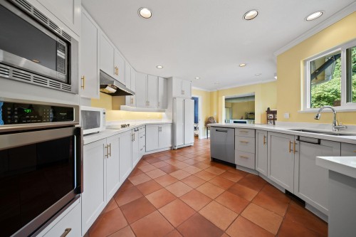 535 Stevens Drive, West Vancouver, BC 