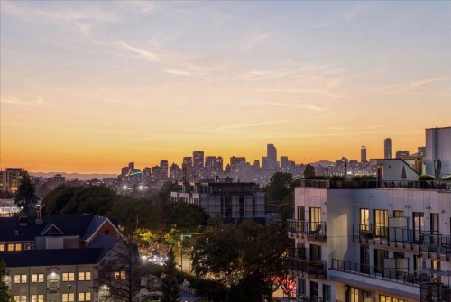 602-2550 Garden Drive, Vancouver, BC 