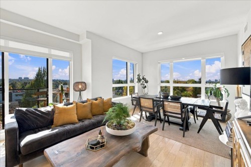 602-2550 Garden Drive, Vancouver, BC 
