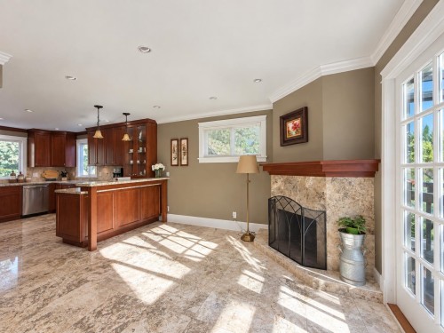 2718 Byron Place, North Vancouver, BC 