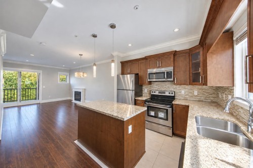 203A-7159 Stride Avenue, Burnaby, BC 