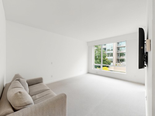 303-5838 Berton Avenue, Vancouver, BC 