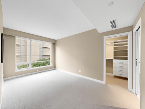 303-5838 Berton Avenue, Vancouver, BC 