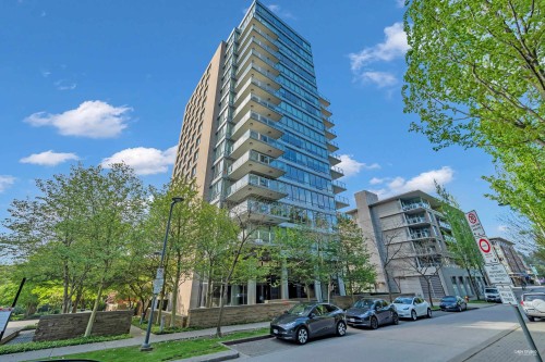 303-5838 Berton Avenue, Vancouver, BC 