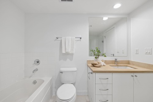 319-1133 Homer Street, Vancouver, BC 