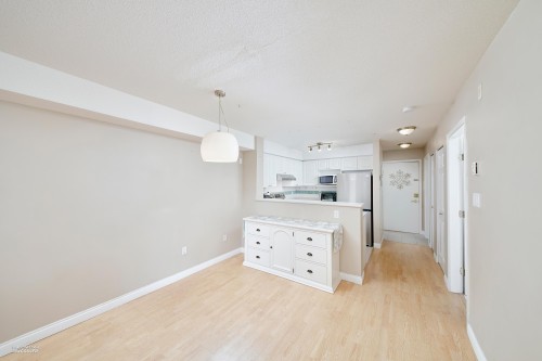 301-8989 Hudson Street, Vancouver, BC 