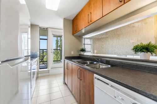 805-5380 Oben Street, Vancouver, BC 