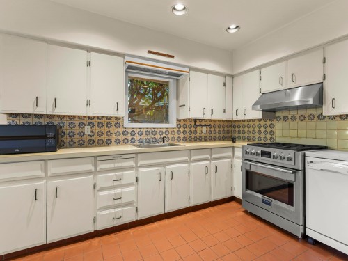 3989 19Th Avenue W, Vancouver, BC 