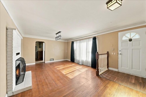 2219 25Th Avenue E, Vancouver, BC 