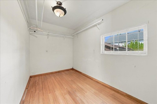 2219 25Th Avenue E, Vancouver, BC 