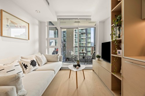 2007-1289 Hornby Street, Vancouver, BC 