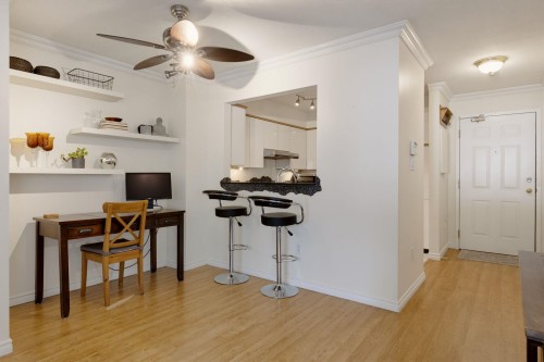 103-1644 Mcguire Avenue, North Vancouver, BC 