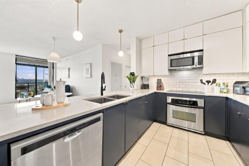 903-15 Royal Avenue E, New Westminster, BC 