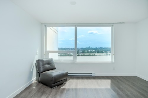 1811-988 Quayside Drive, New Westminster, BC 