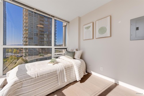 1106-2978 Glen Drive, Coquitlam, BC 