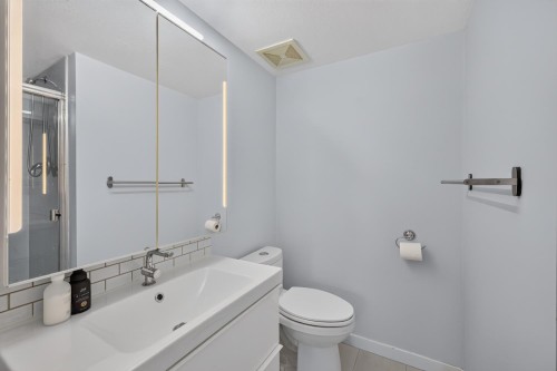 56-6528 Denbigh Avenue, Burnaby, BC 