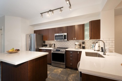 108-2200 Panorama Drive, Port Moody, BC 