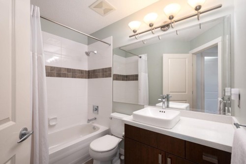 108-2200 Panorama Drive, Port Moody, BC 