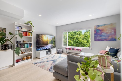 109-453 16Th Avenue E, Vancouver, BC 