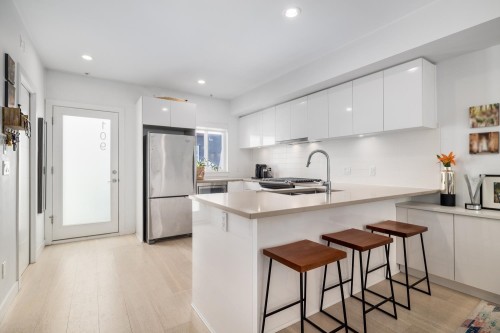 109-453 16Th Avenue E, Vancouver, BC 