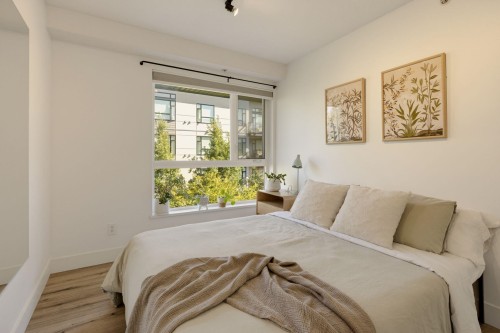 234-735 15Th Street W, North Vancouver, BC 