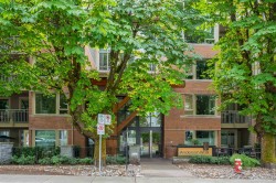 319-119 22nd Street WNorth Vancouver, BC V7M 0B4