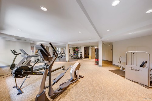 319-119 22Nd Street W, North Vancouver, BC 