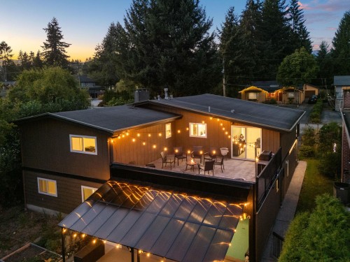 2763 Violet Street, North Vancouver, BC 