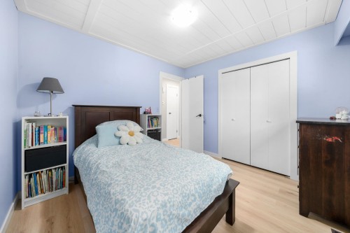 2763 Violet Street, North Vancouver, BC 