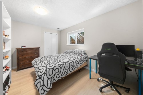 2763 Violet Street, North Vancouver, BC 