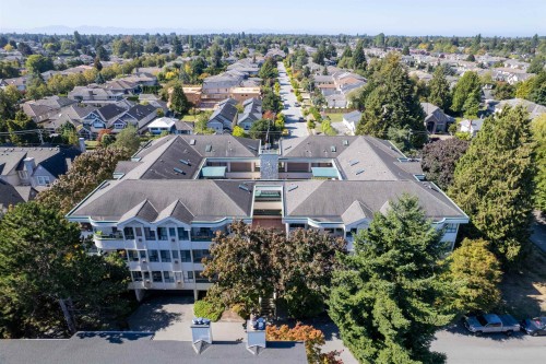 202-7300 Gilbert Road, Richmond, BC 