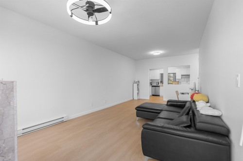 202-7300 Gilbert Road, Richmond, BC 