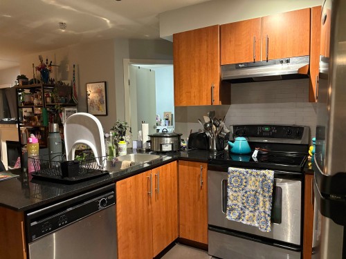317-1633 Mackey Avenue, North Vancouver, BC 