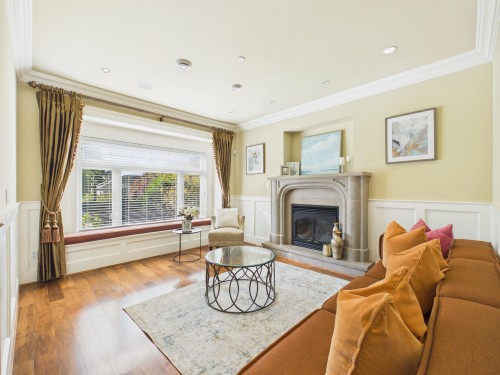 3575 38Th Avenue W, Vancouver, BC 