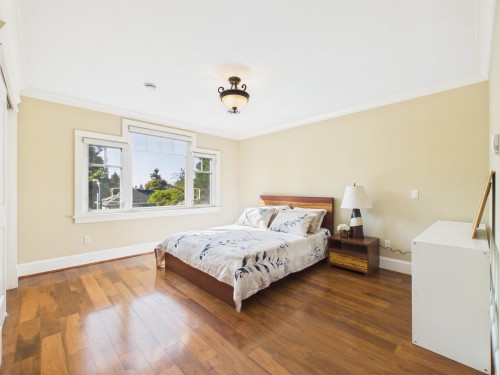 3575 38Th Avenue W, Vancouver, BC 