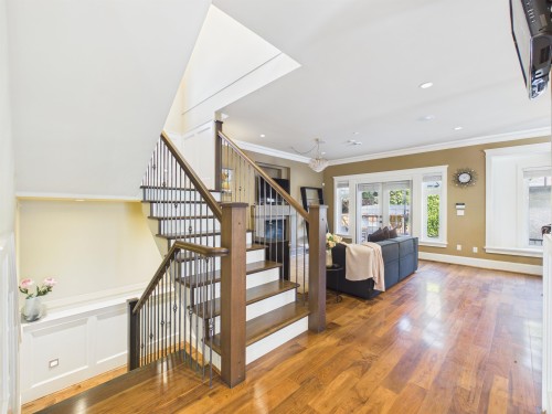 3575 38Th Avenue W, Vancouver, BC 