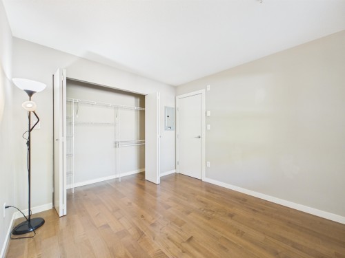 215-5889 Irmin Street, Burnaby, BC 