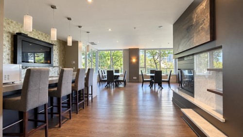 2805-2133 Douglas Road, Burnaby, BC 