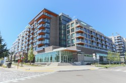609-755 Harbour Drive North Vancouver, BC V7P 0G1