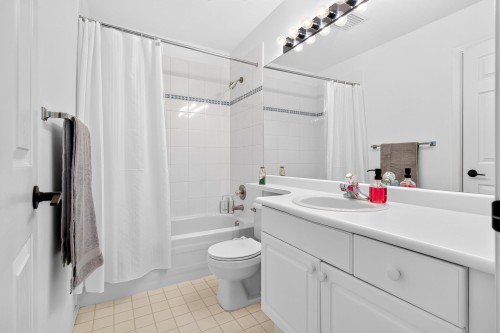 150-1685 Pinetree Way, Coquitlam, BC 