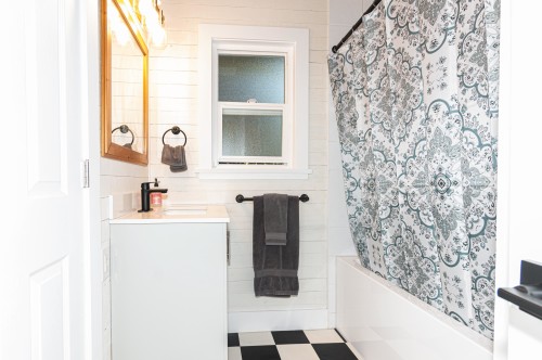 172B Burrill Road, Galiano Island, BC 