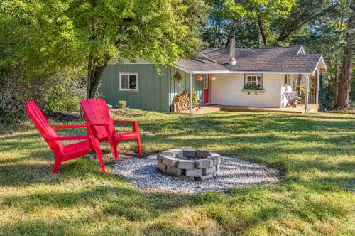 172B Burrill Road, Galiano Island, BC 