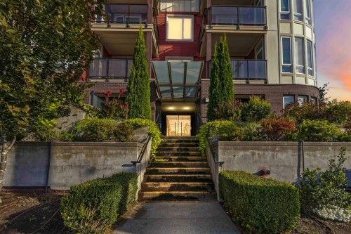 302-1188 Johnson Street, Coquitlam, BC 