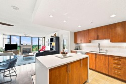 1205-615 Hamilton Street New Westminster, BC V3M 7A7
