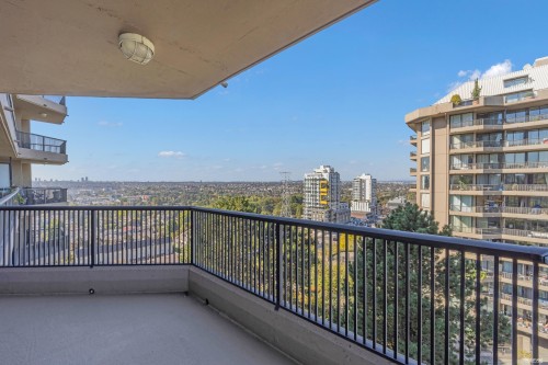 806-3760 Albert Street, Burnaby, BC 