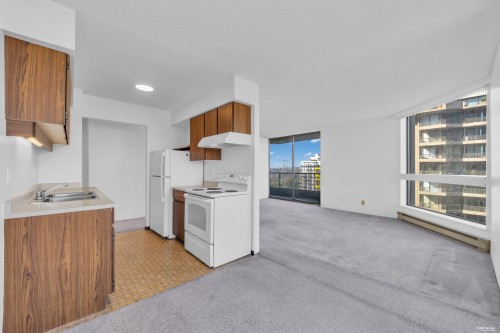 806-3760 Albert Street, Burnaby, BC 