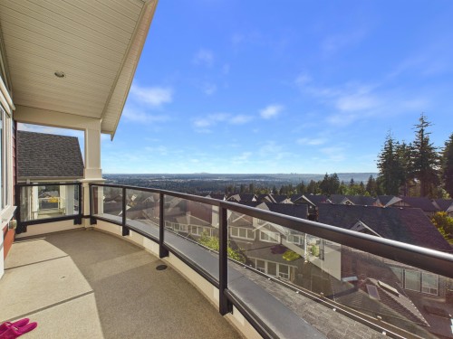 3548 Highland Drive, Coquitlam, BC 