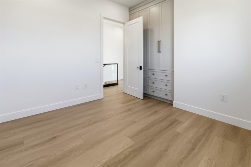 3290 48Th Avenue E, Vancouver, BC 