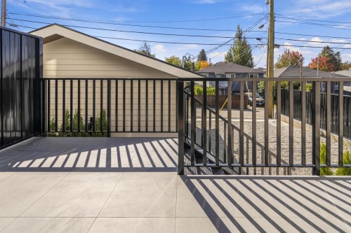 3290 48Th Avenue E, Vancouver, BC 