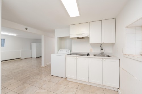 1038 51St Avenue E, Vancouver, BC 